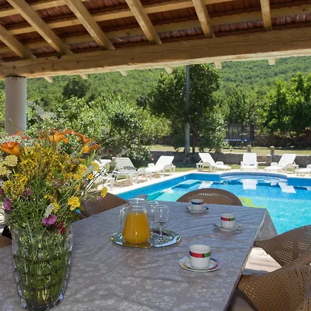 6 Bedroom Lovely In Dicmo Osoje * Jadrici